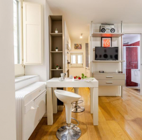The Time Traveler's Den studio-apartment
